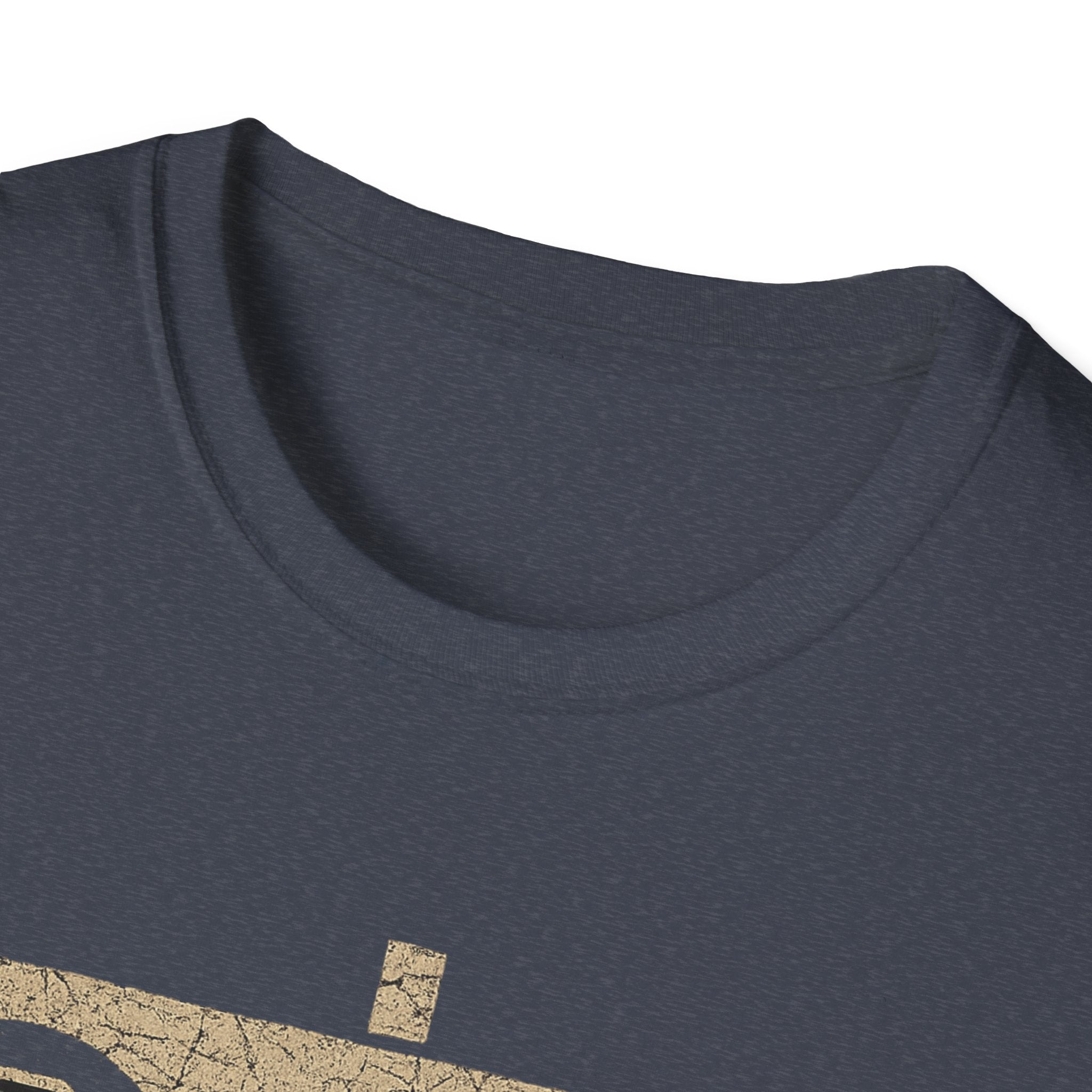 Vintage Gaming Controller T-Shirt, Unisex Tee for Gamers, Retro Video Game Shirt, Gift for Gamers, Casual Statement Tee, Birthday Gift